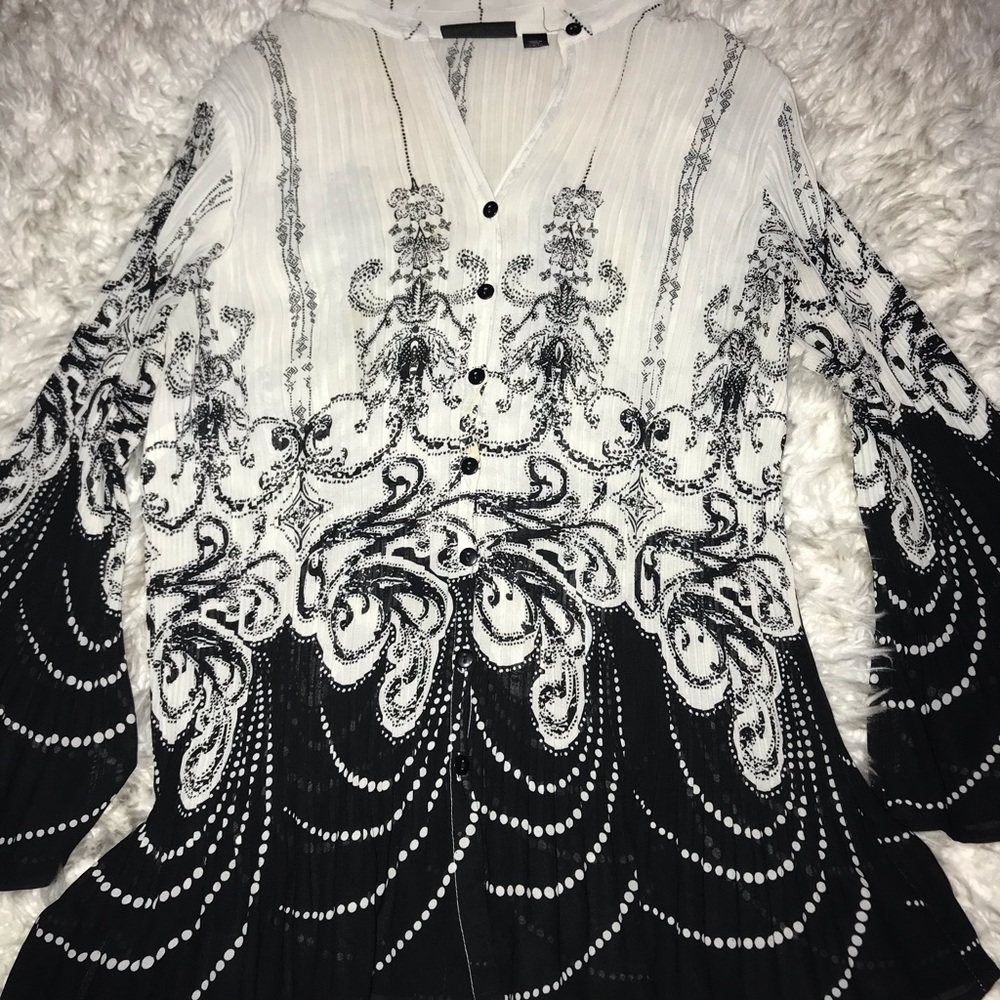 Women’s Blouse